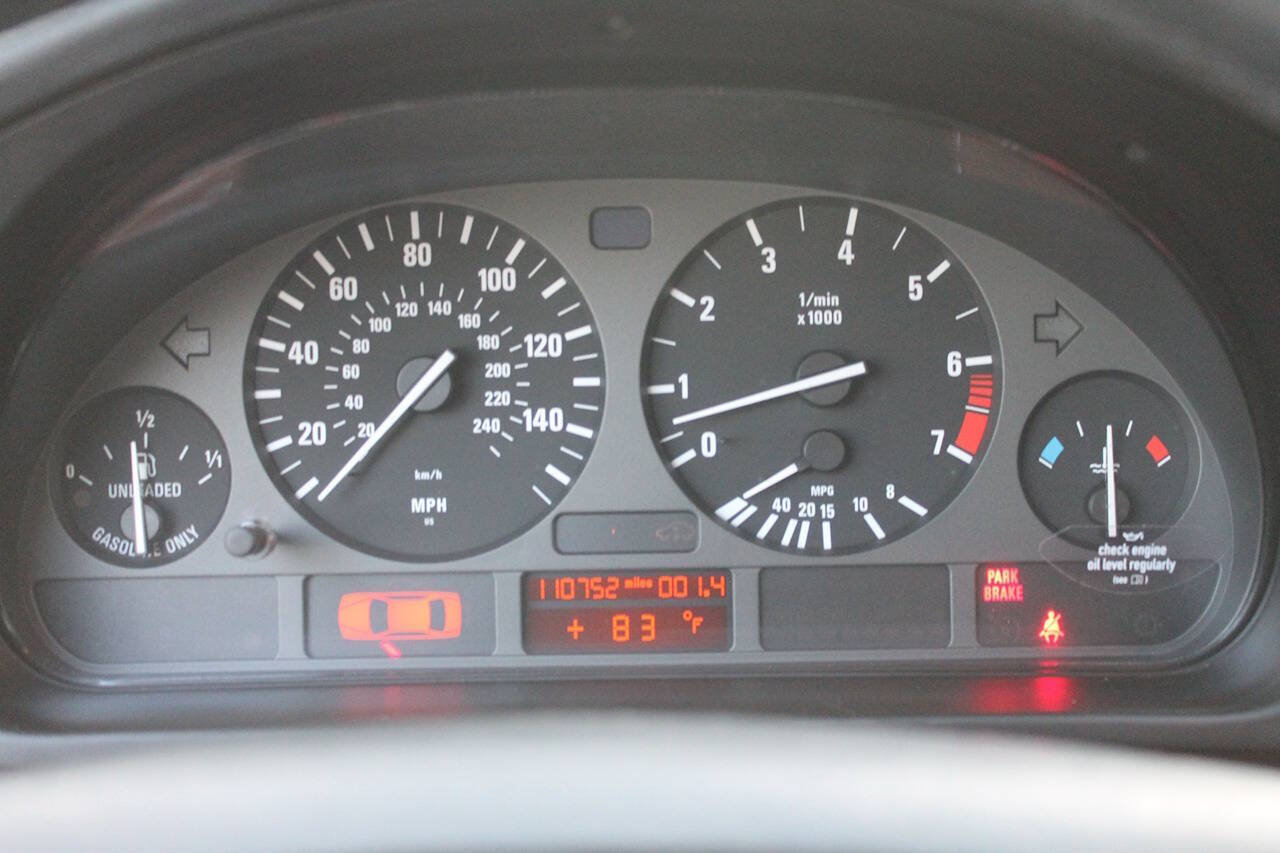 Used 1997 BMW 528i Sedan RWD image 37