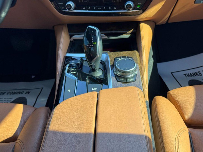 Used 2018 BMW 530i xDrive AWD/4WD image 14