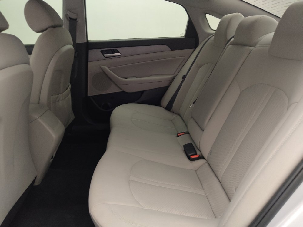 Used 2018 Hyundai Sonata SEL FWD image 18