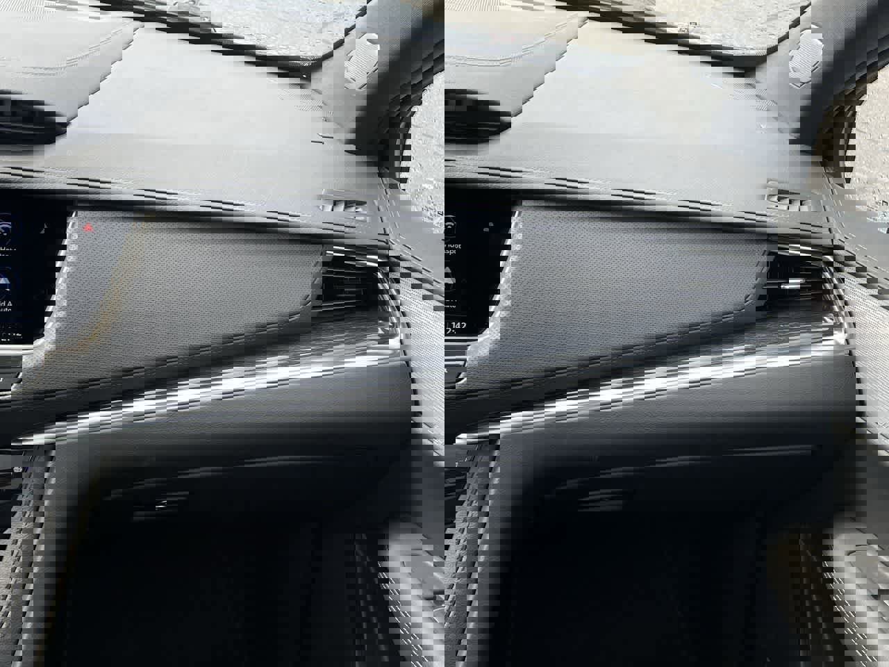 Used 2023 Cadillac XT5 Premium Luxury image 16