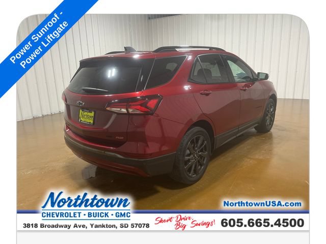 Used 2023 Chevrolet Equinox RS w/ RS Leather Package AWD/4WD image 6