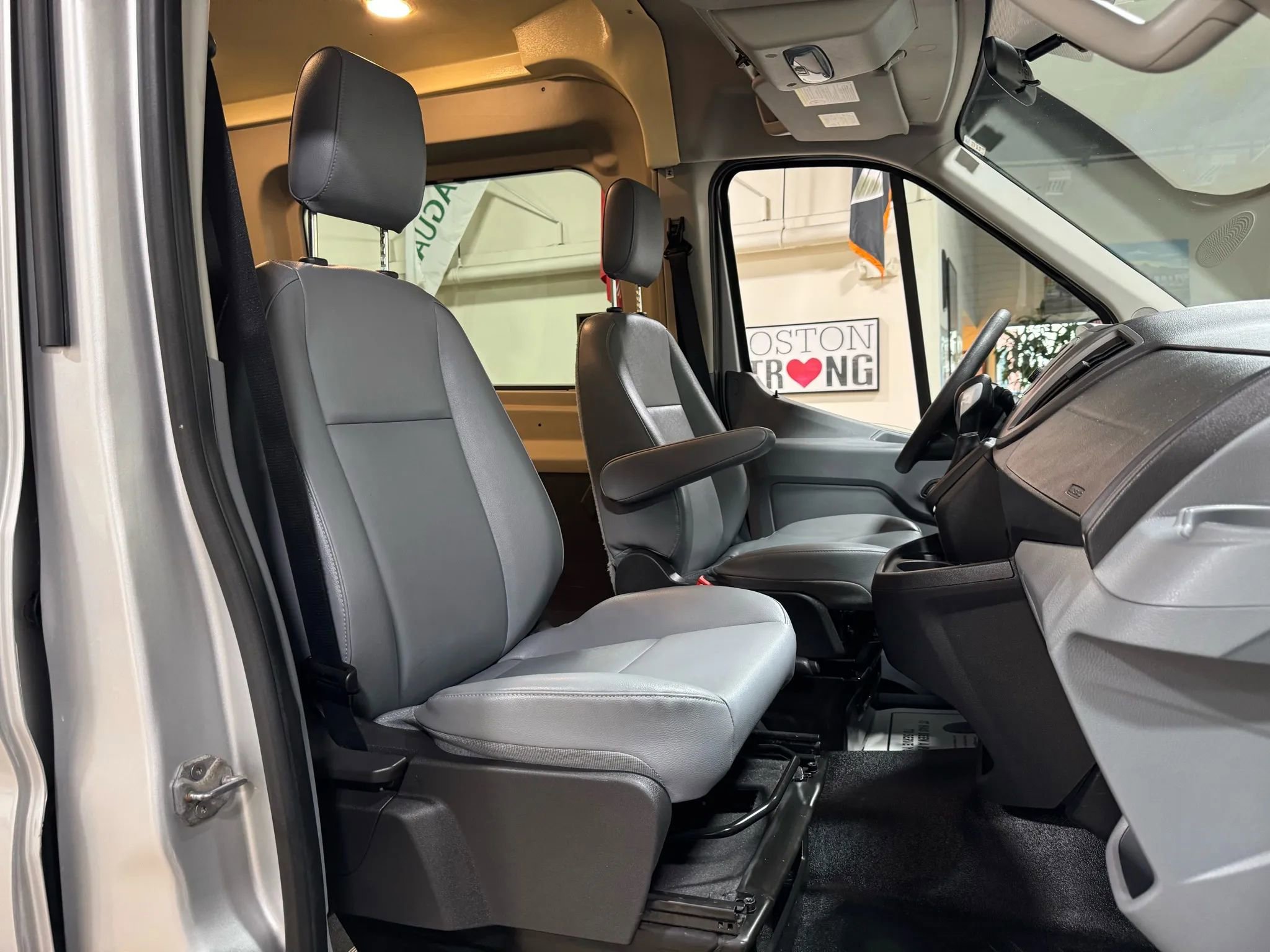 Used 2015 Ford Transit 350 148 Medium Roof RWD image 32