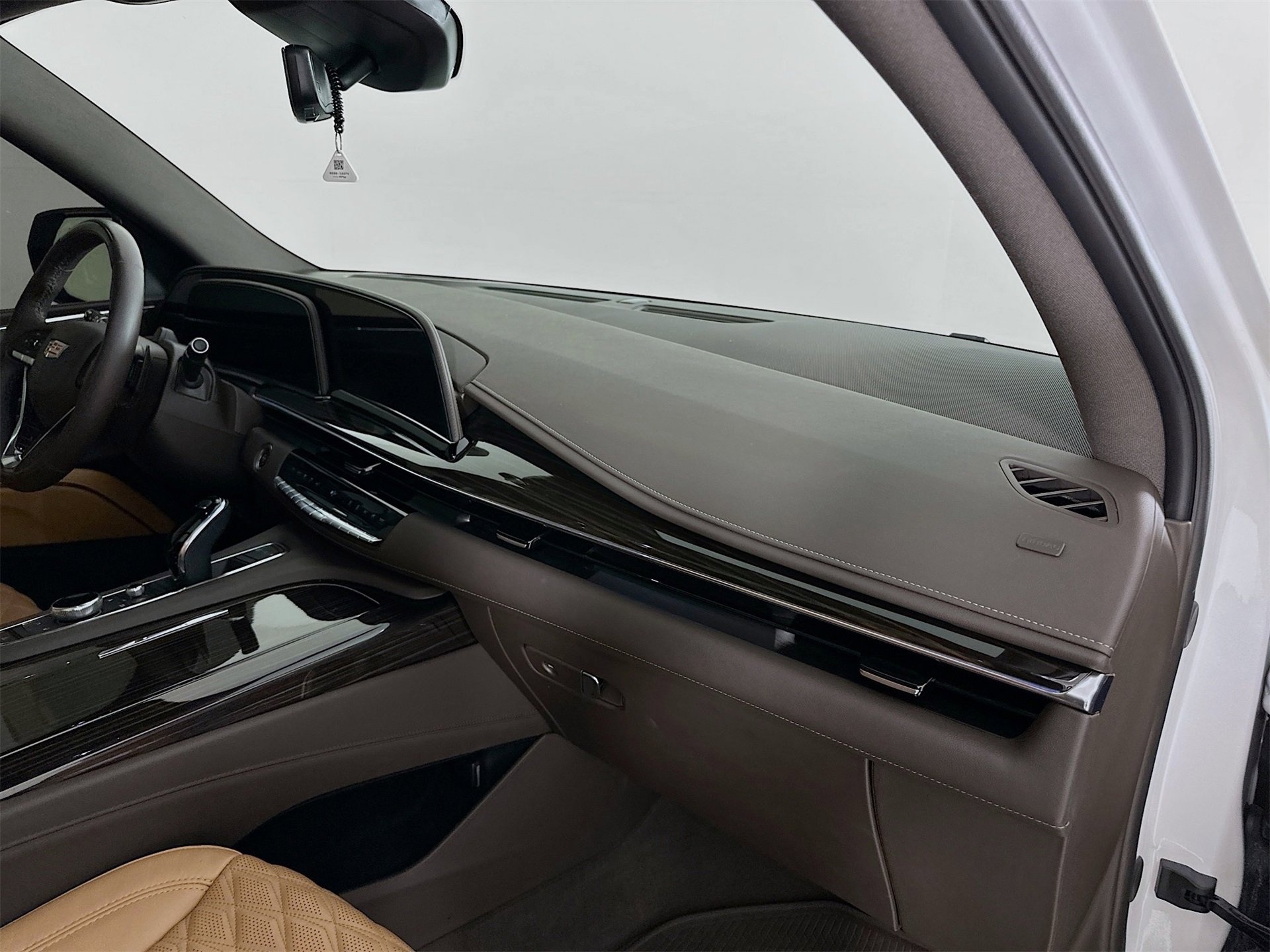 Used 2024 Cadillac Escalade Sport w/ Touring Package image 33