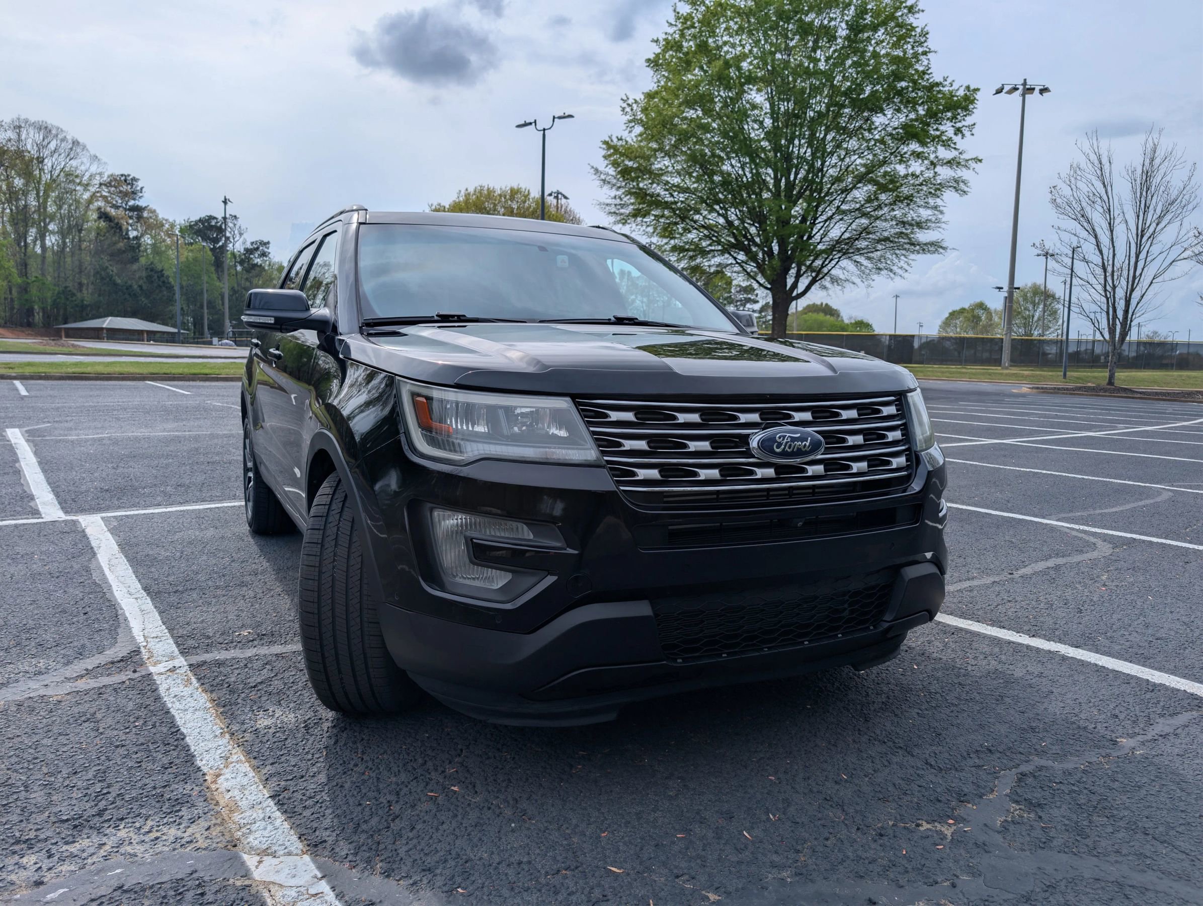 Used 2016 Ford Explorer Sport w/ Equipment Group 401A image 2