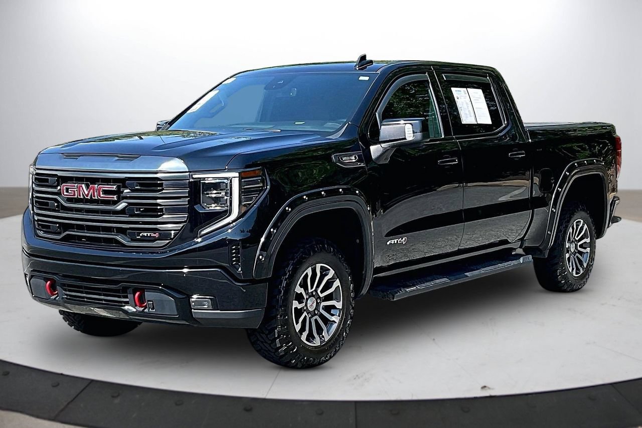 Used 2022 GMC Sierra 1500 AT4 AWD/4WD image 4