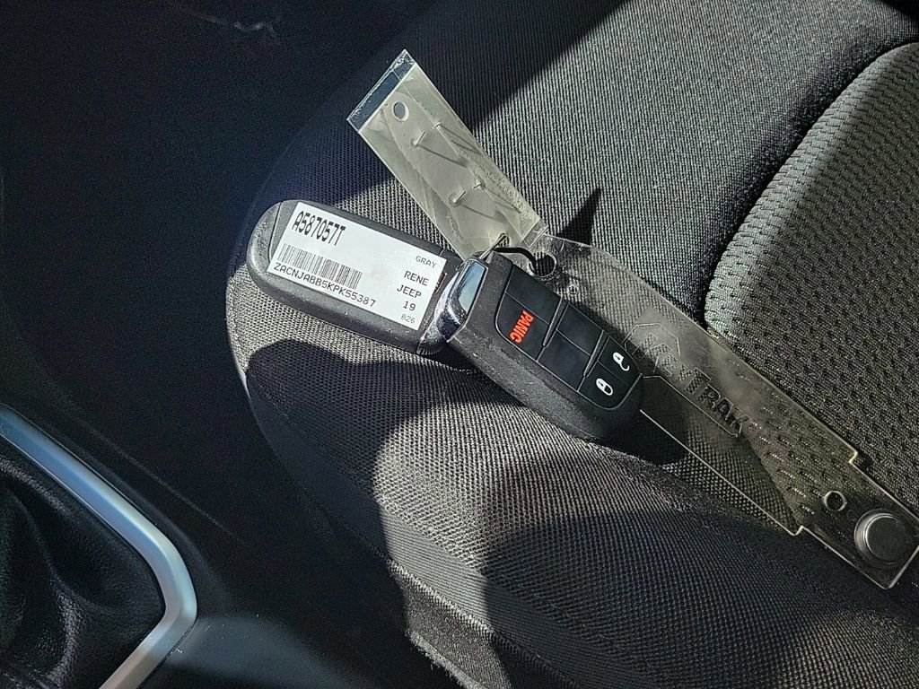 Used 2019 Jeep Renegade Altitude w/ Quick Order Package 2XM image 23