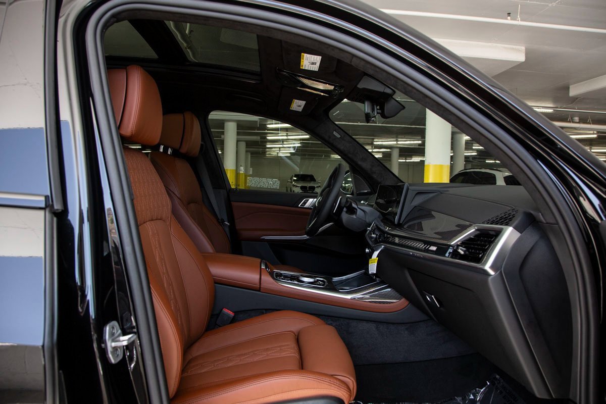 New 2026 BMW X7 M60i image 30