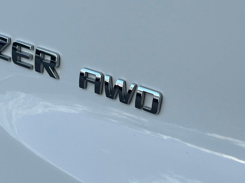 Used 2025 Chevrolet Blazer LT image 15