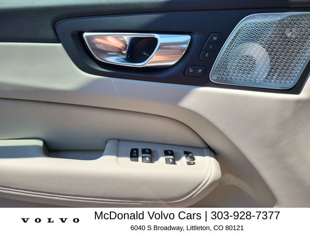New 2026 Volvo XC60 B5 Ultra w/ Protection Package Premier AWD/4WD image 10