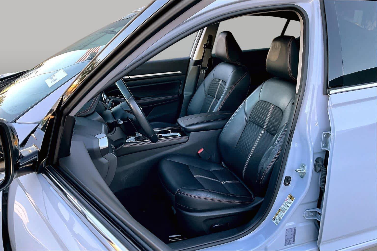 Certified 2024 Nissan Altima 2.5 SR FWD image 8