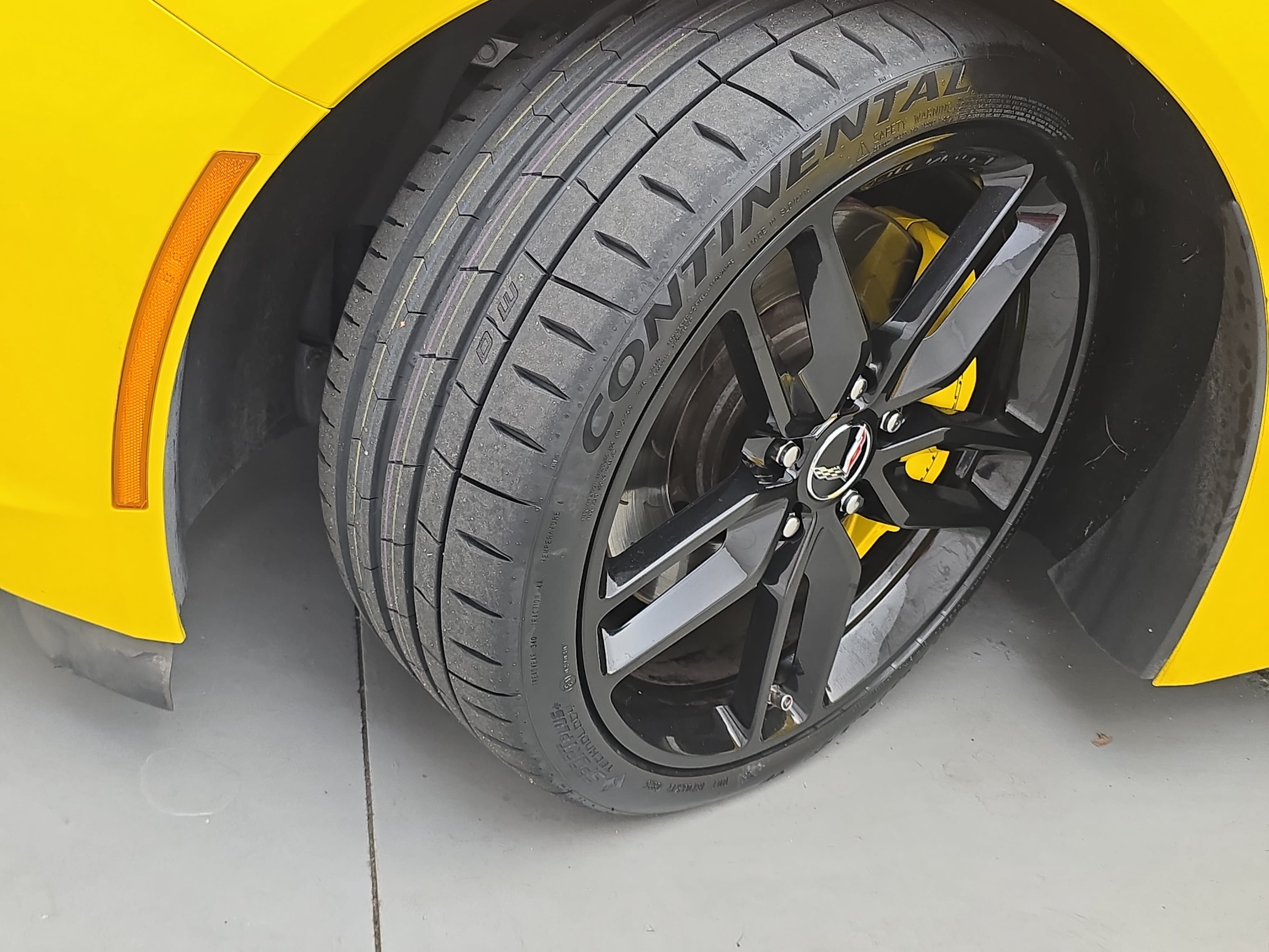 Used 2014 Chevrolet Corvette Stingray Coupe w/ 3LT Preferred Equipment Group RWD image 30