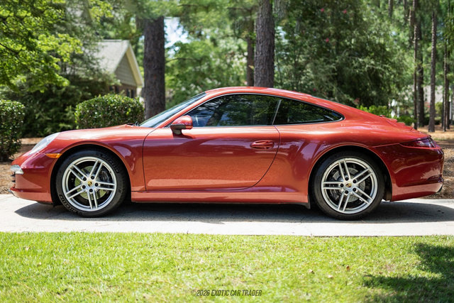 Used 2013 Porsche 911 Carrera RWD image 3