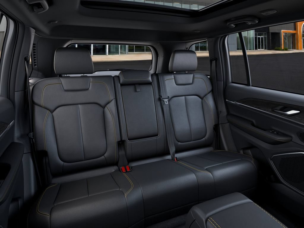 New 2026 Jeep Grand Cherokee Limited AWD/4WD image 15