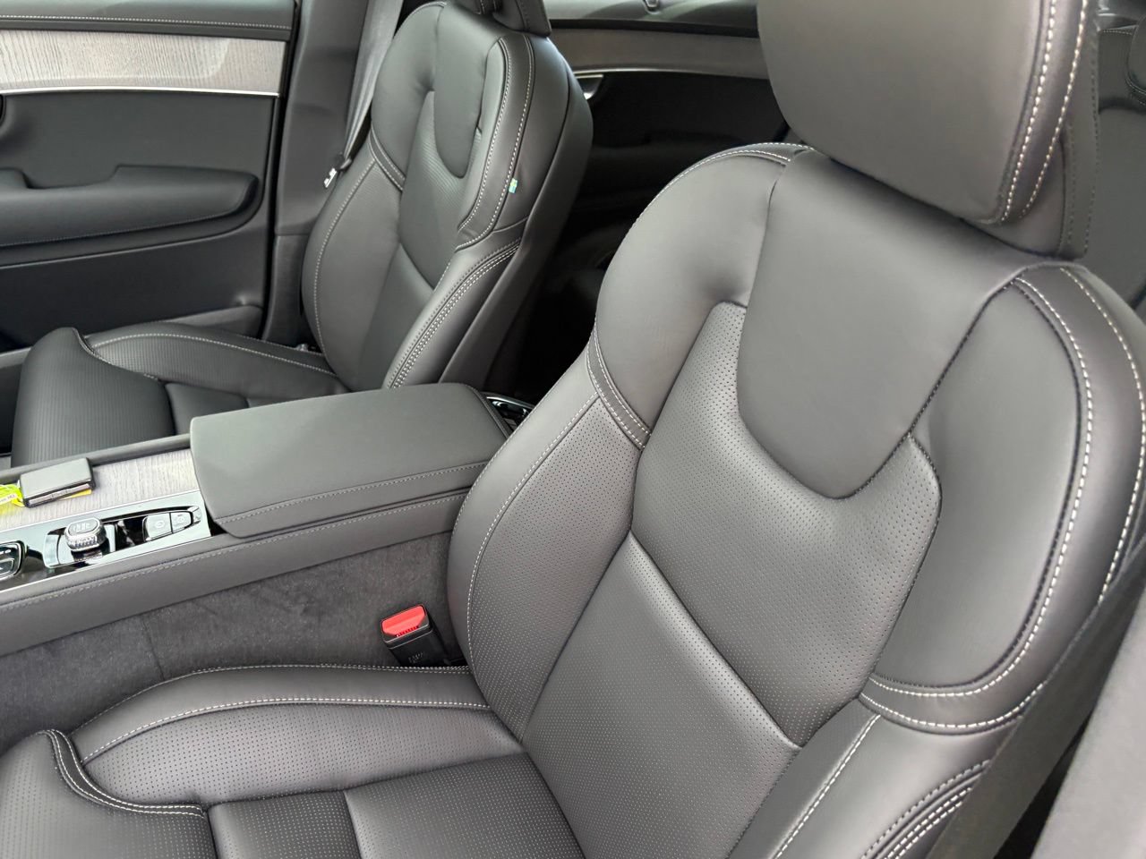 New 2026 Volvo XC90 B6 Ultra AWD/4WD image 22
