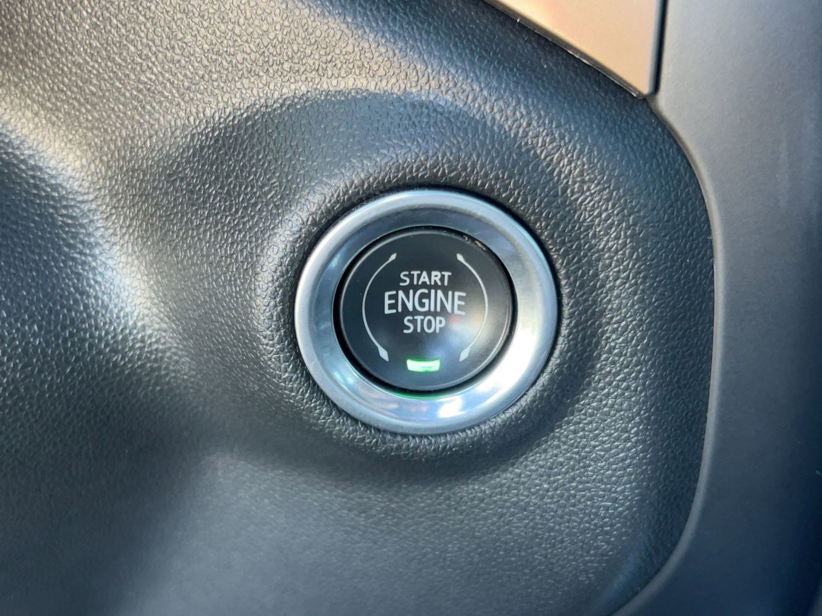 Used 2023 Chevrolet Silverado 3500 High Country image 27