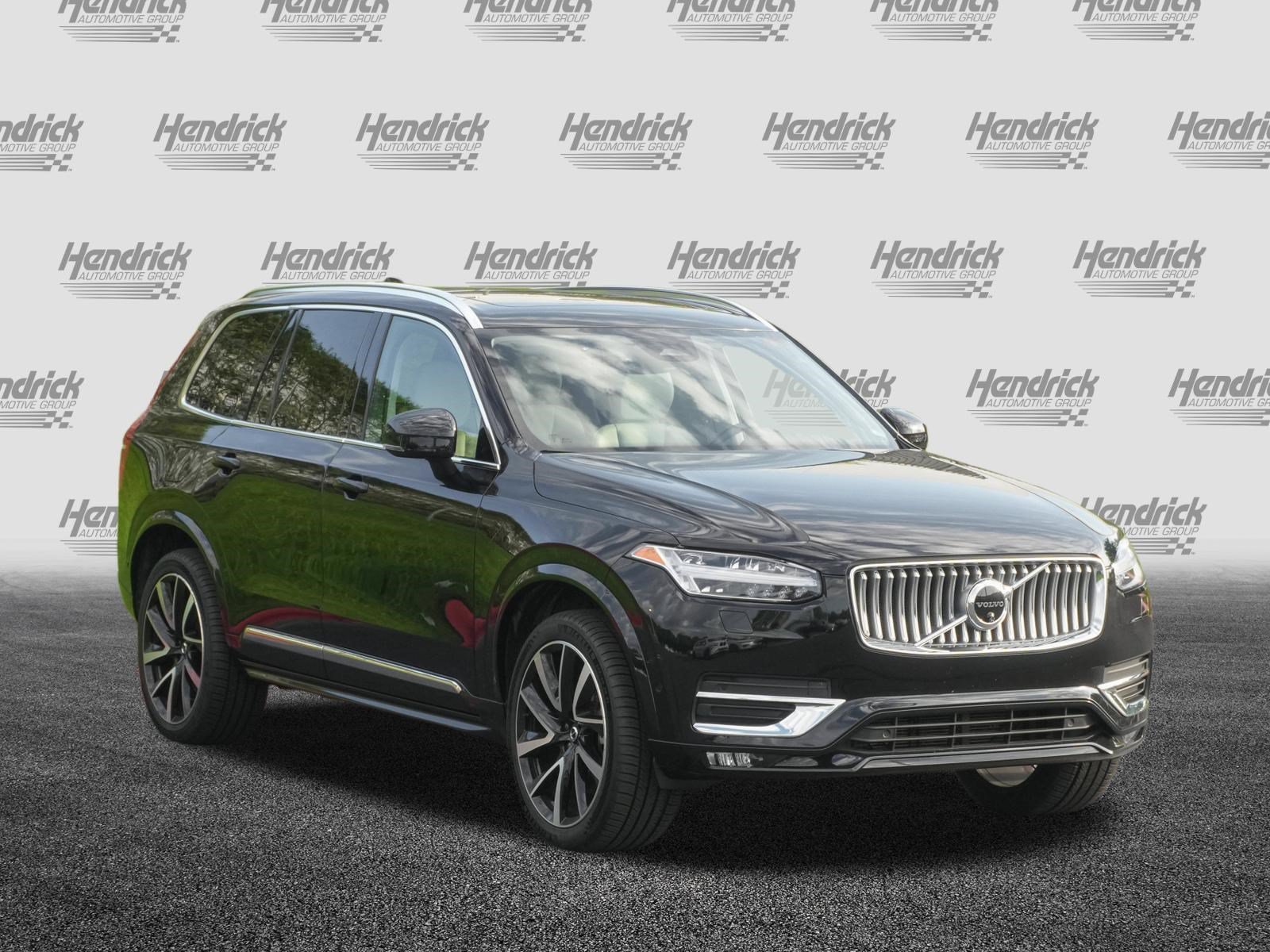 Used 2023 Volvo XC90 B6 Plus w/ Protection Package Premier AWD/4WD image 2