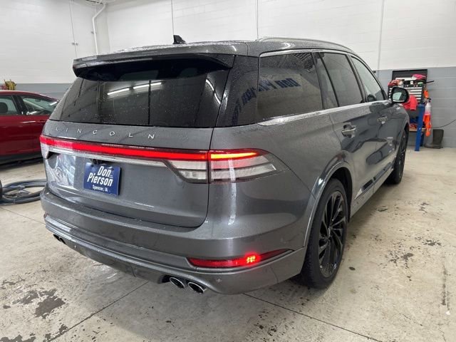 Used 2021 Lincoln Aviator Reserve w/ Equipment Group 208A AWD/4WD image 4