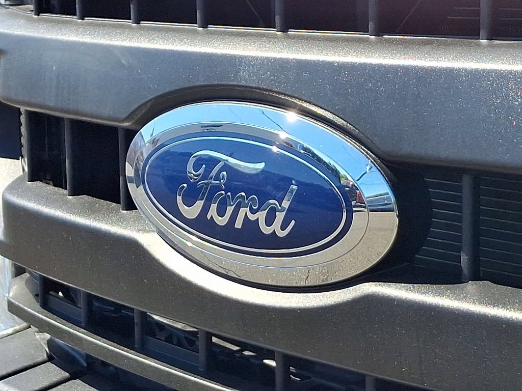 Used 2022 Ford F350 XL w/ Power Equipment Group AWD/4WD image 30