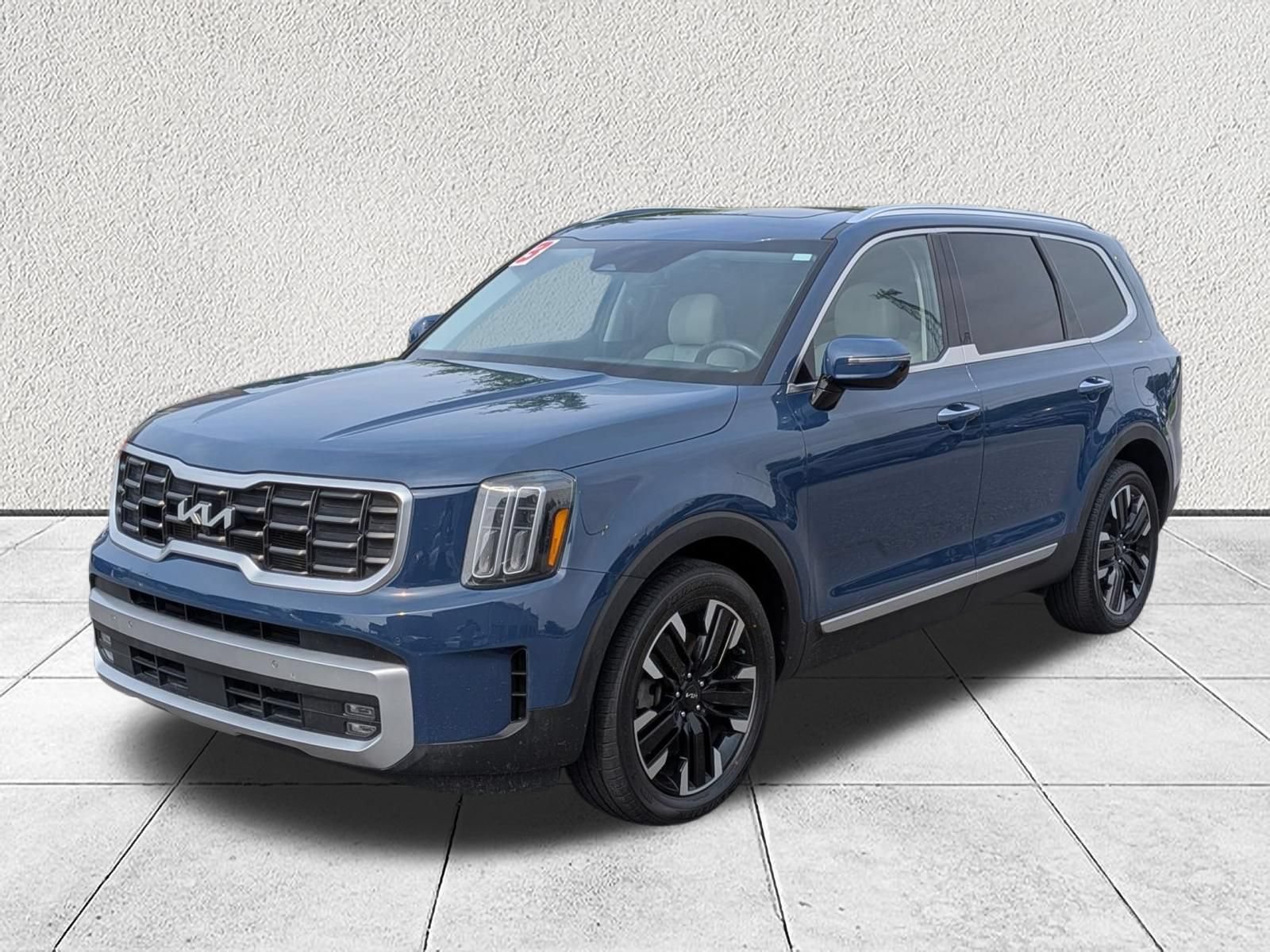 Used 2023 Kia Telluride SX FWD image 7