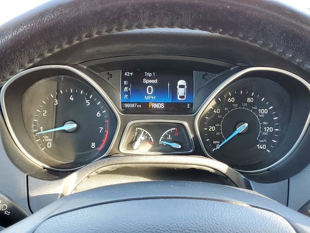 Used 2016 Ford Focus SE w/ Equipment Group 201A FWD image 20