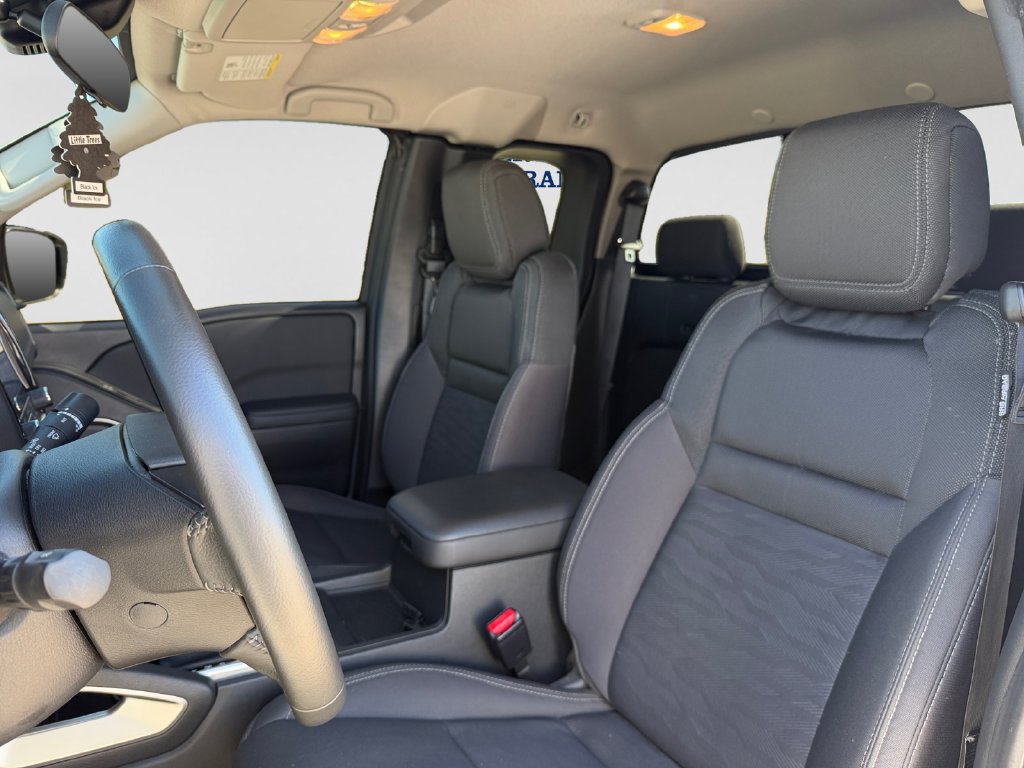 Used 2024 Nissan Frontier SV w/ SV Convenience Package AWD/4WD image 22