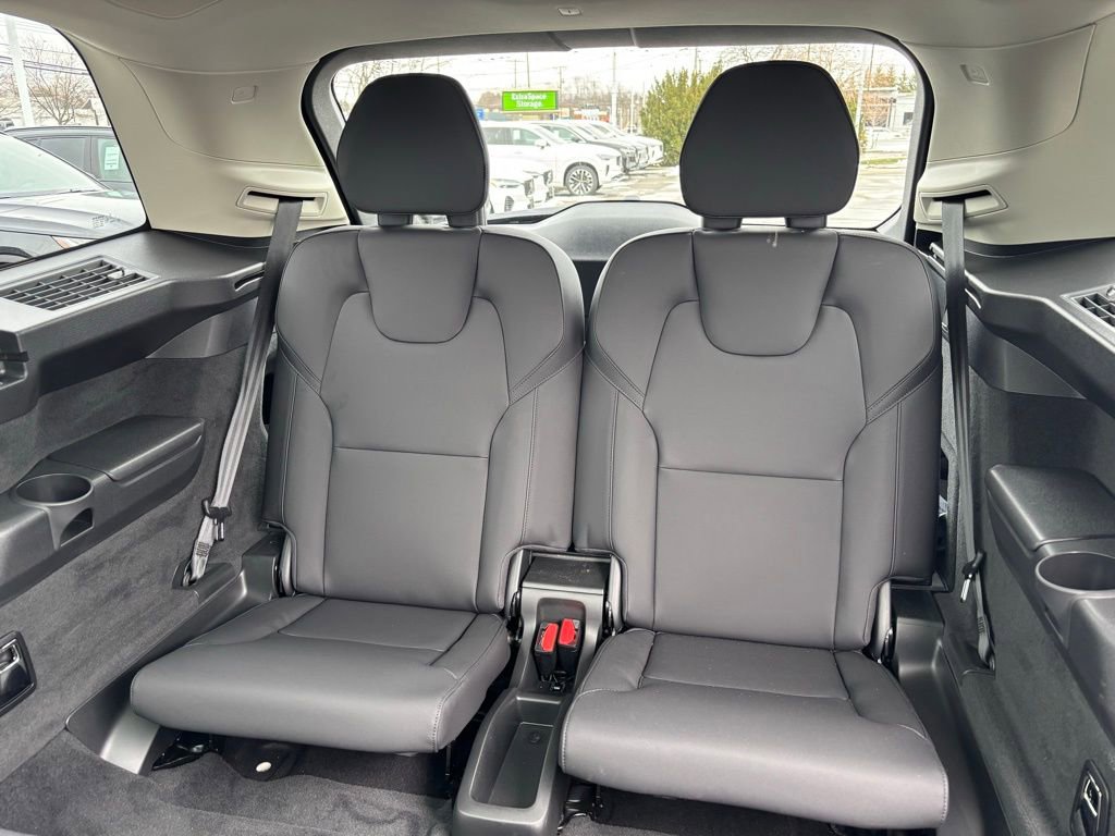 Certified 2026 Volvo XC90 B6 Plus w/ Protection Package Premier image 26
