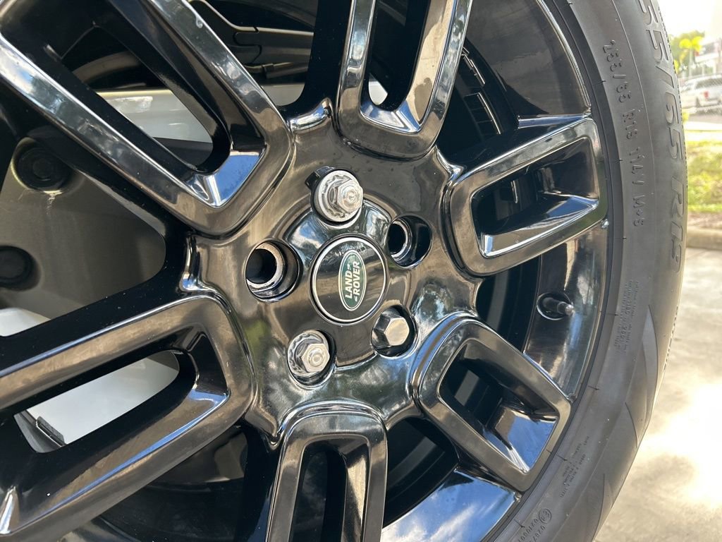 Used 2024 Land Rover Defender 110 S image 21