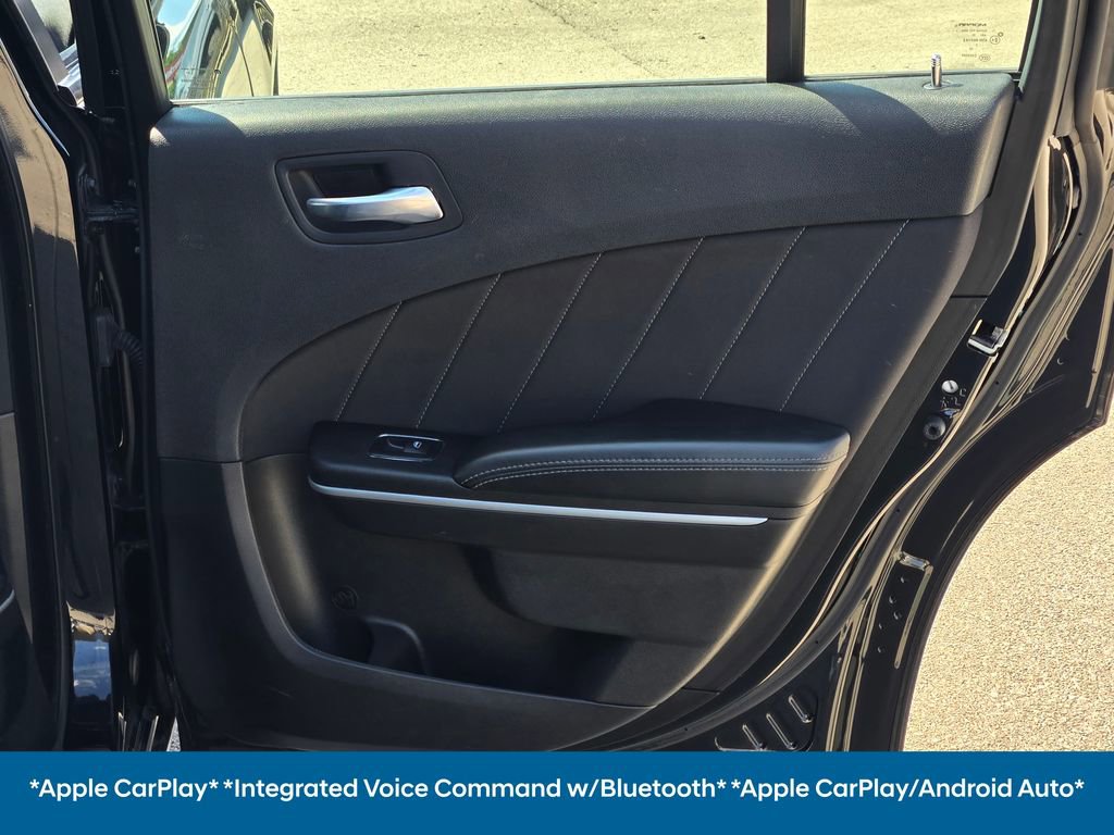 Used 2022 Dodge Charger SXT image 11