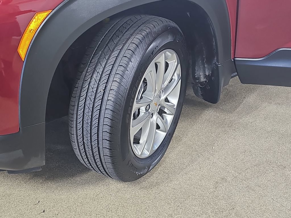 Certified 2025 Chevrolet TrailBlazer LS w/ LS Convenience Package FWD image 36