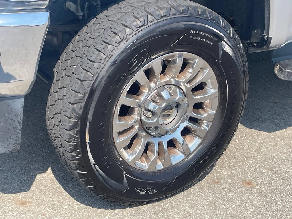 Used 2020 Ford F250 XLT w/ XLT Premium Package AWD/4WD image 3