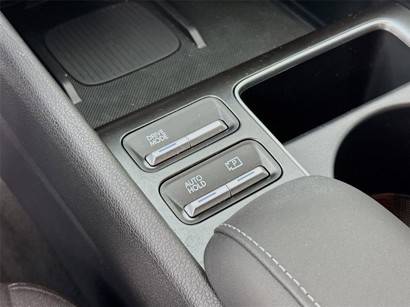 Used 2026 Hyundai Sonata SEL image 12