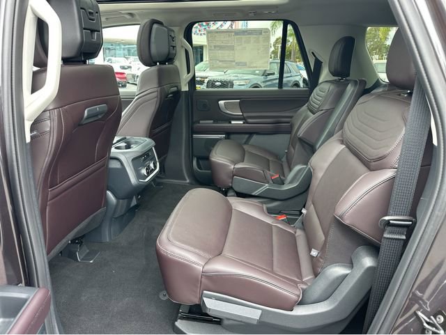 New 2026 Ford Expedition Max Platinum w/ Platinum Ultimate Package AWD/4WD image 18