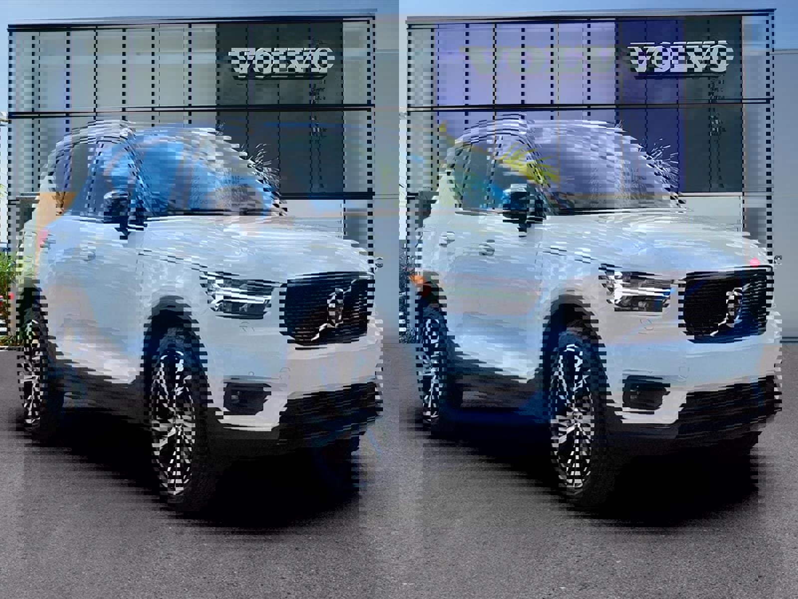 Used 2022 Volvo XC40 T5 R-Design w/ Advanced Package image 1