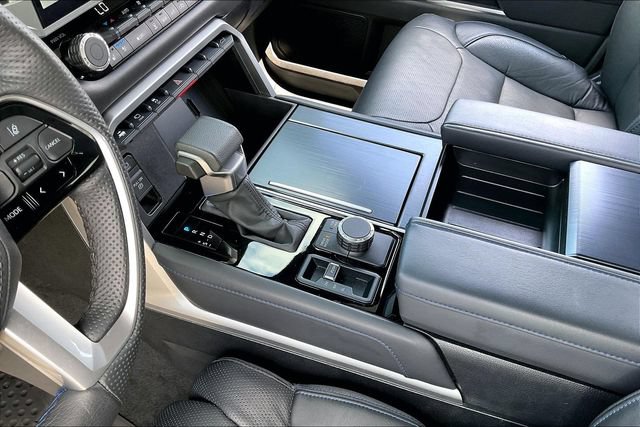 Used 2025 Toyota Tundra Platinum AWD/4WD image 13