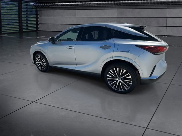Used 2023 Lexus RX 350 Premium Plus w/ Accessory Package (Z1) FWD image 6