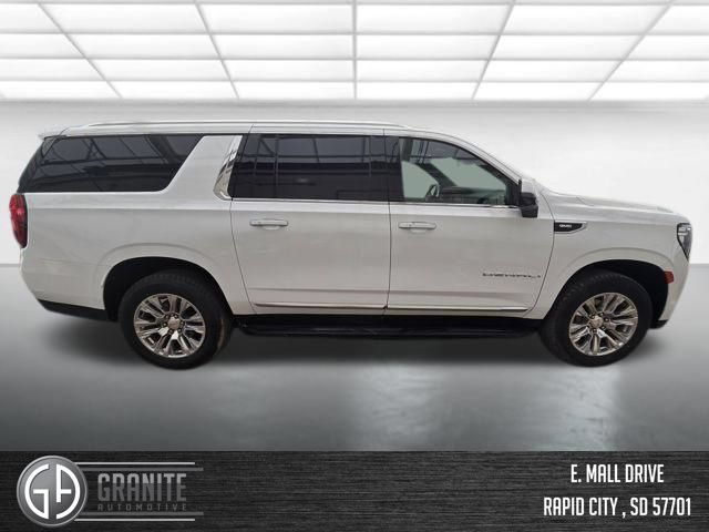 Used 2024 GMC Yukon XL Denali AWD/4WD image 7
