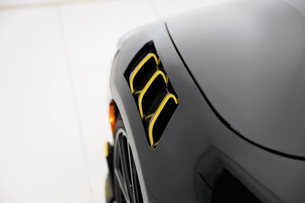 Used 2025 Ferrari 296 GTB RWD image 31