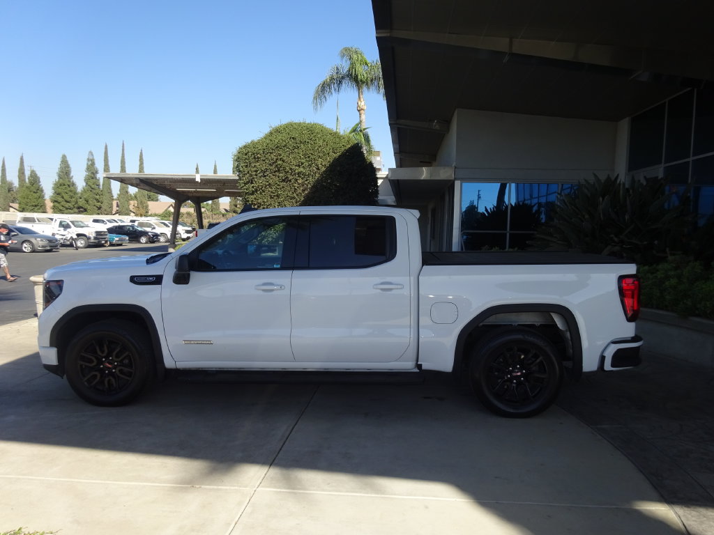 Certified 2024 GMC Sierra 1500 Elevation w/ LPO, Elevation Black Package RWD image 5