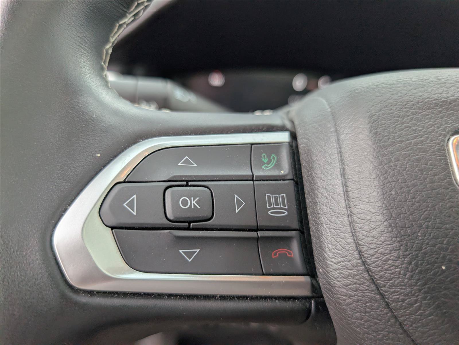 Used 2022 Jeep Compass High Altitude AWD/4WD image 24