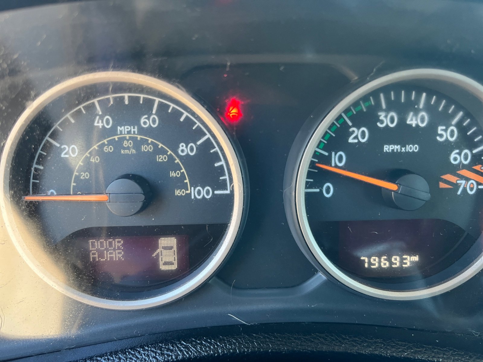 Used 2016 Jeep Wrangler Unlimited Sahara image 11