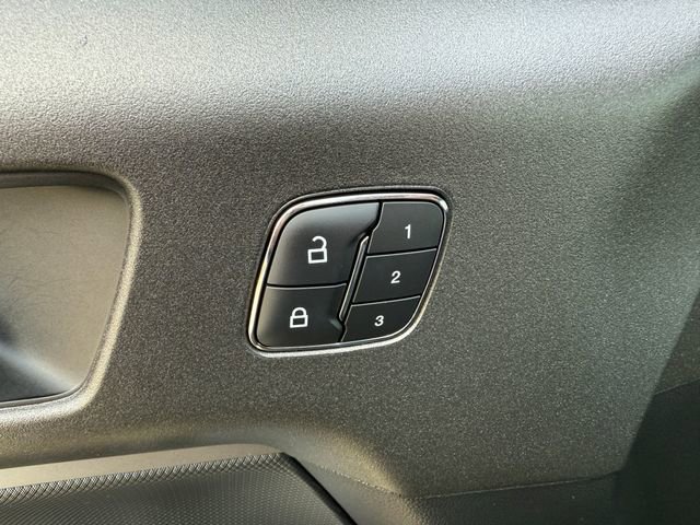 Used 2025 Ford Bronco Sport Badlands image 19