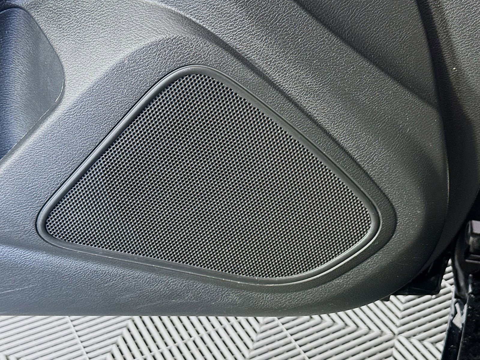 Used 2020 Nissan Maxima 3.5 SV w/ Floor Mat Group FWD image 19
