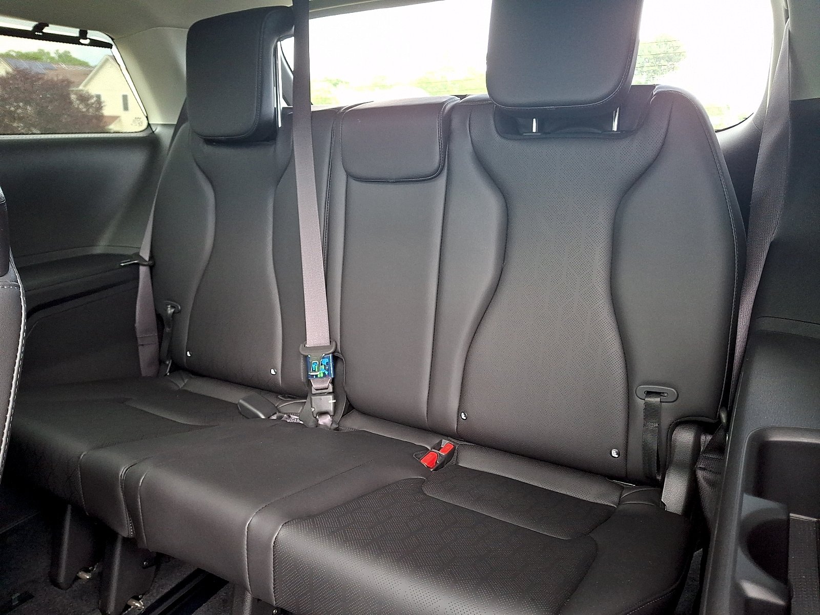 Used 2026 Kia Carnival SX w/ SX Dark Edition Package FWD image 11