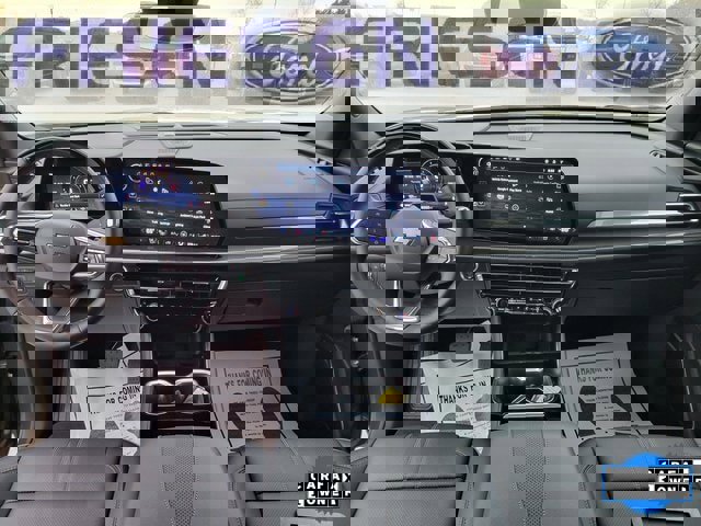 Used 2024 Chevrolet Traverse RS image 19