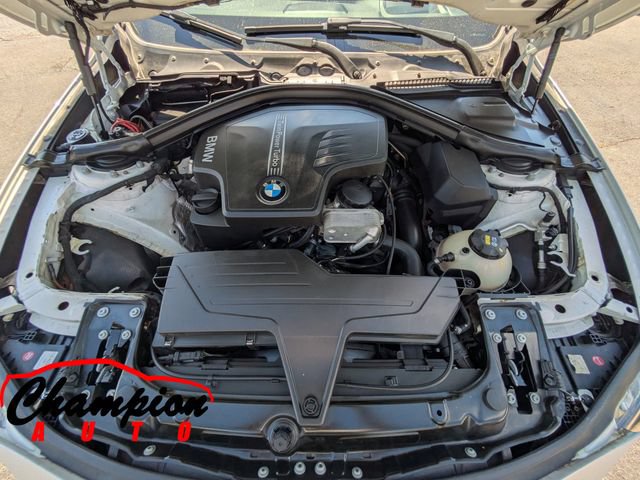 Used 2016 BMW 328i Sedan RWD image 15
