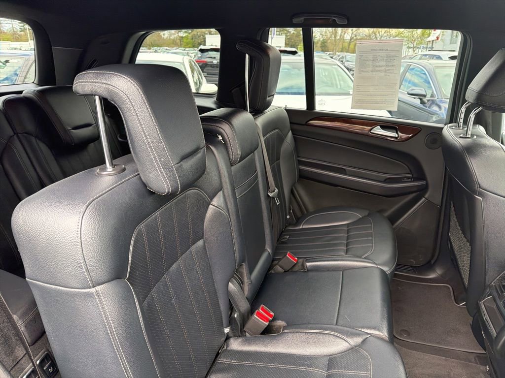 Used 2019 Mercedes-Benz GLS 450 4MATIC image 15