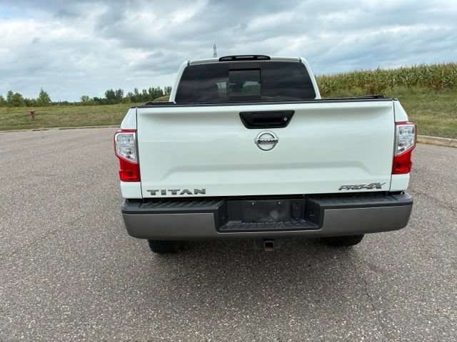 Used 2017 Nissan Titan PRO-4X AWD/4WD image 7