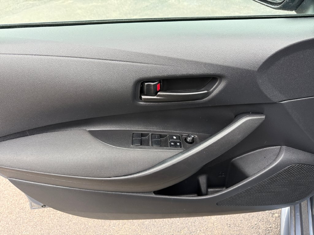 Used 2026 Toyota Corolla LE w/ LE Premium Package FWD image 26