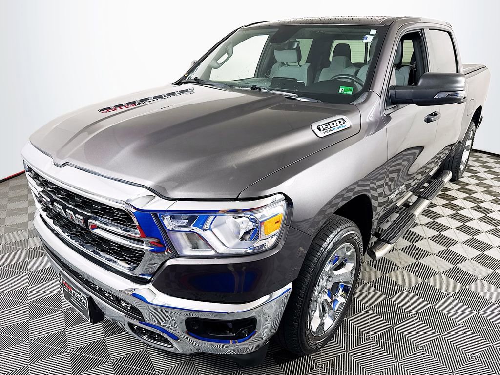 Used 2023 RAM 1500 Big Horn AWD/4WD image 3