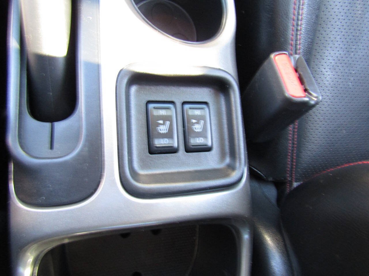 Used 2015 Nissan Juke SL AWD/4WD image 13